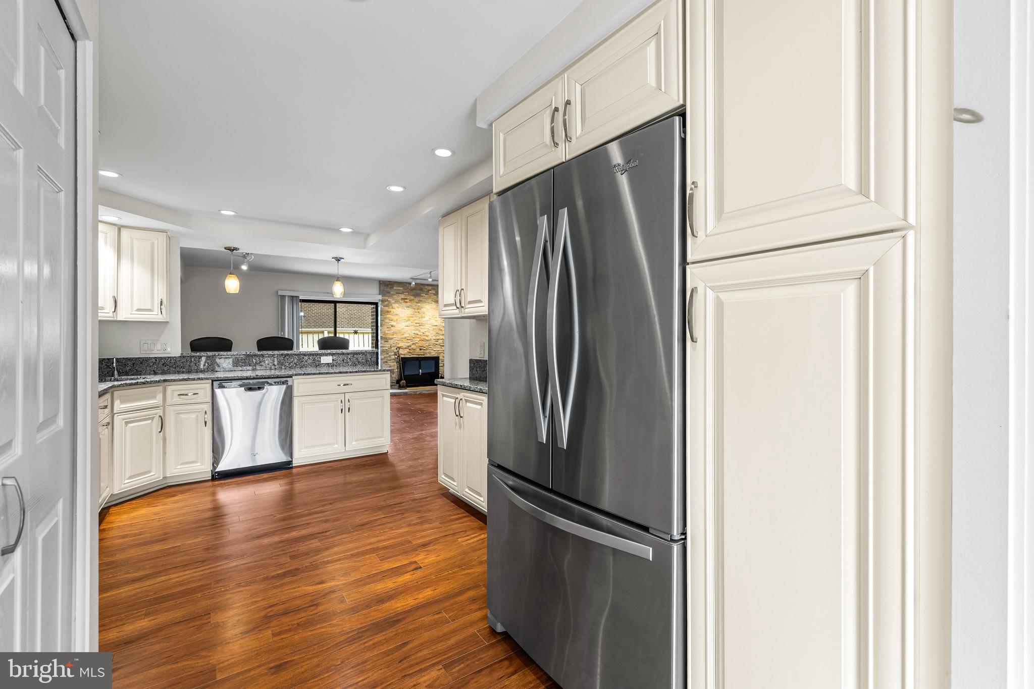 ANNEN WOODS - Residential