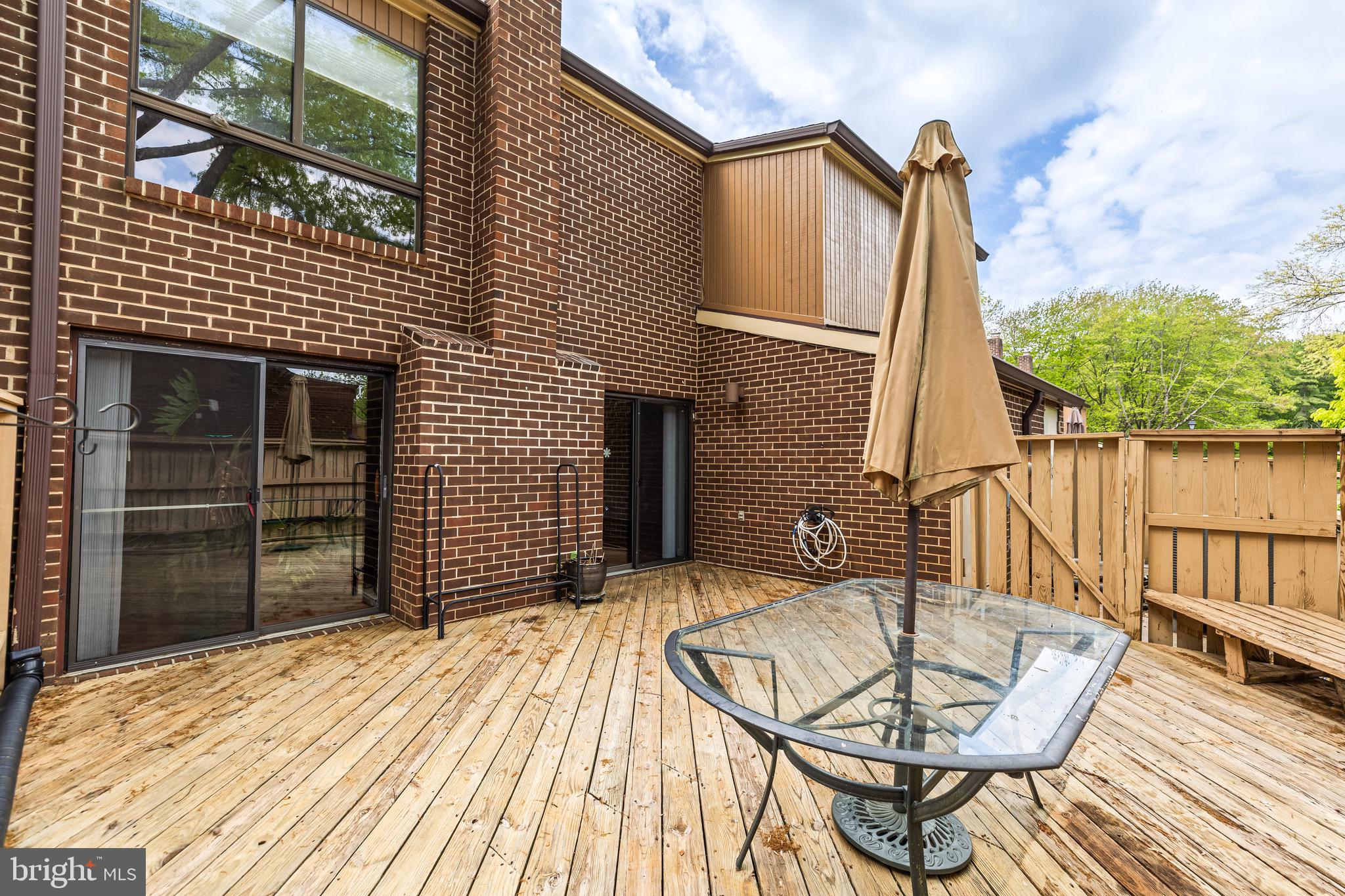 ANNEN WOODS - Residential