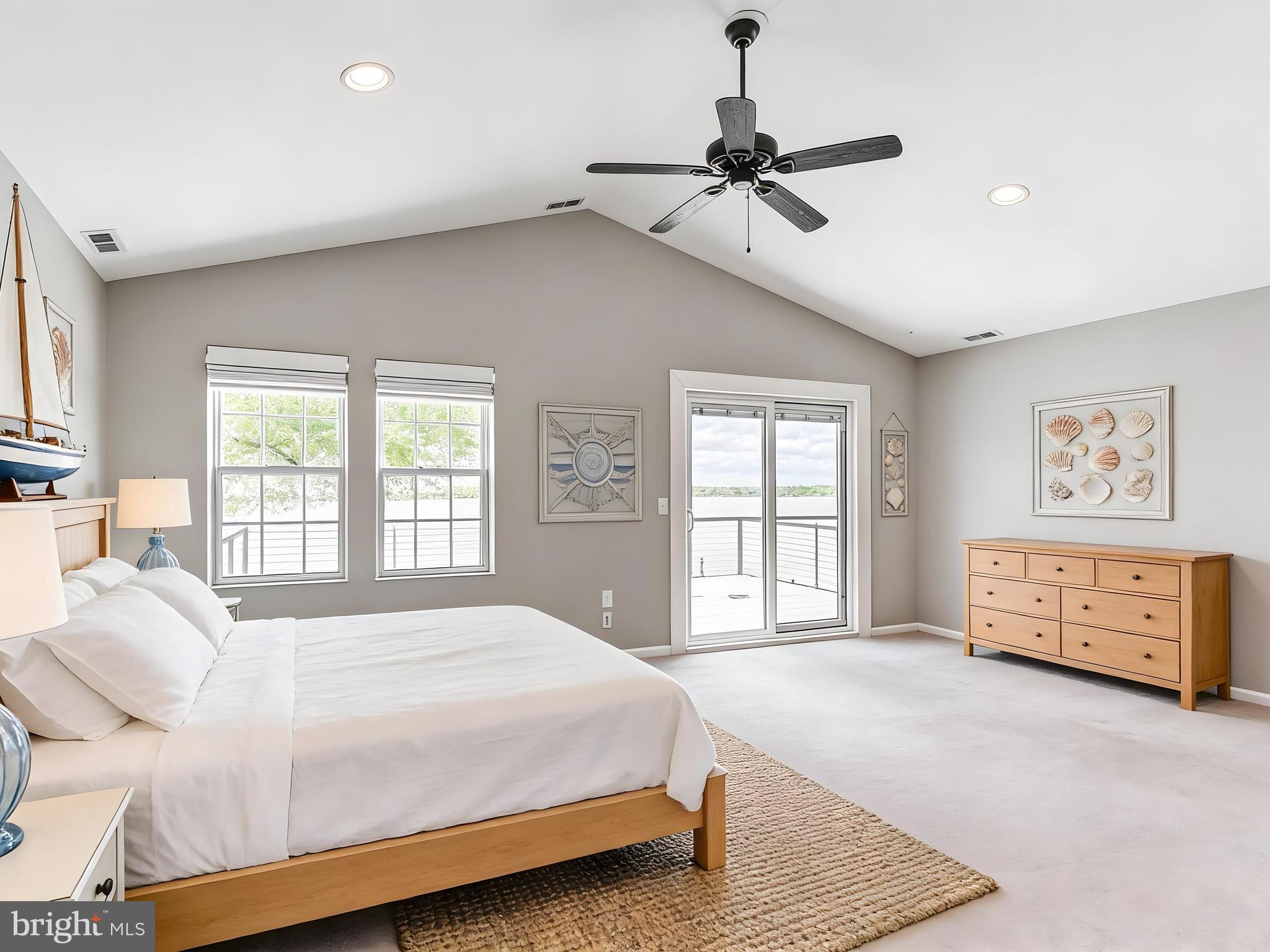 WEST TWIN RIVER - Residential