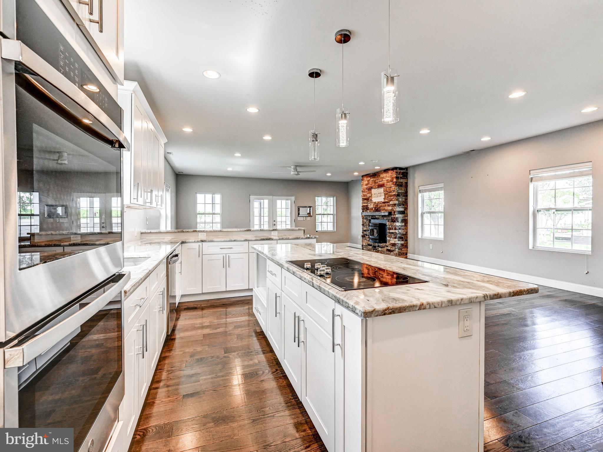 WEST TWIN RIVER - Residential