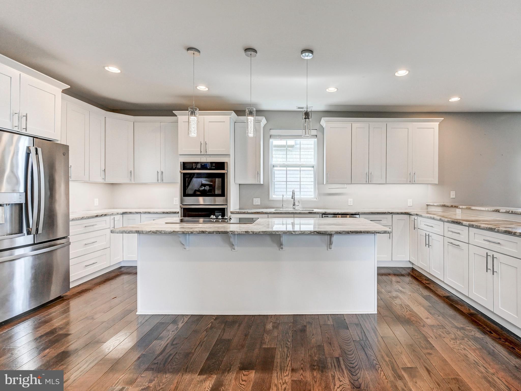 WEST TWIN RIVER - Residential