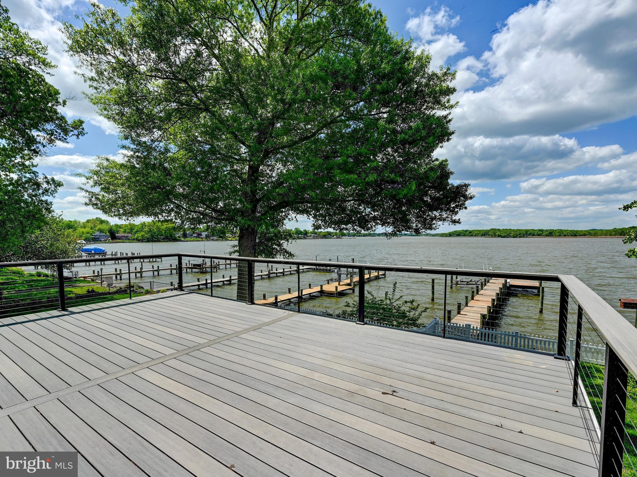 WEST TWIN RIVER - Residential