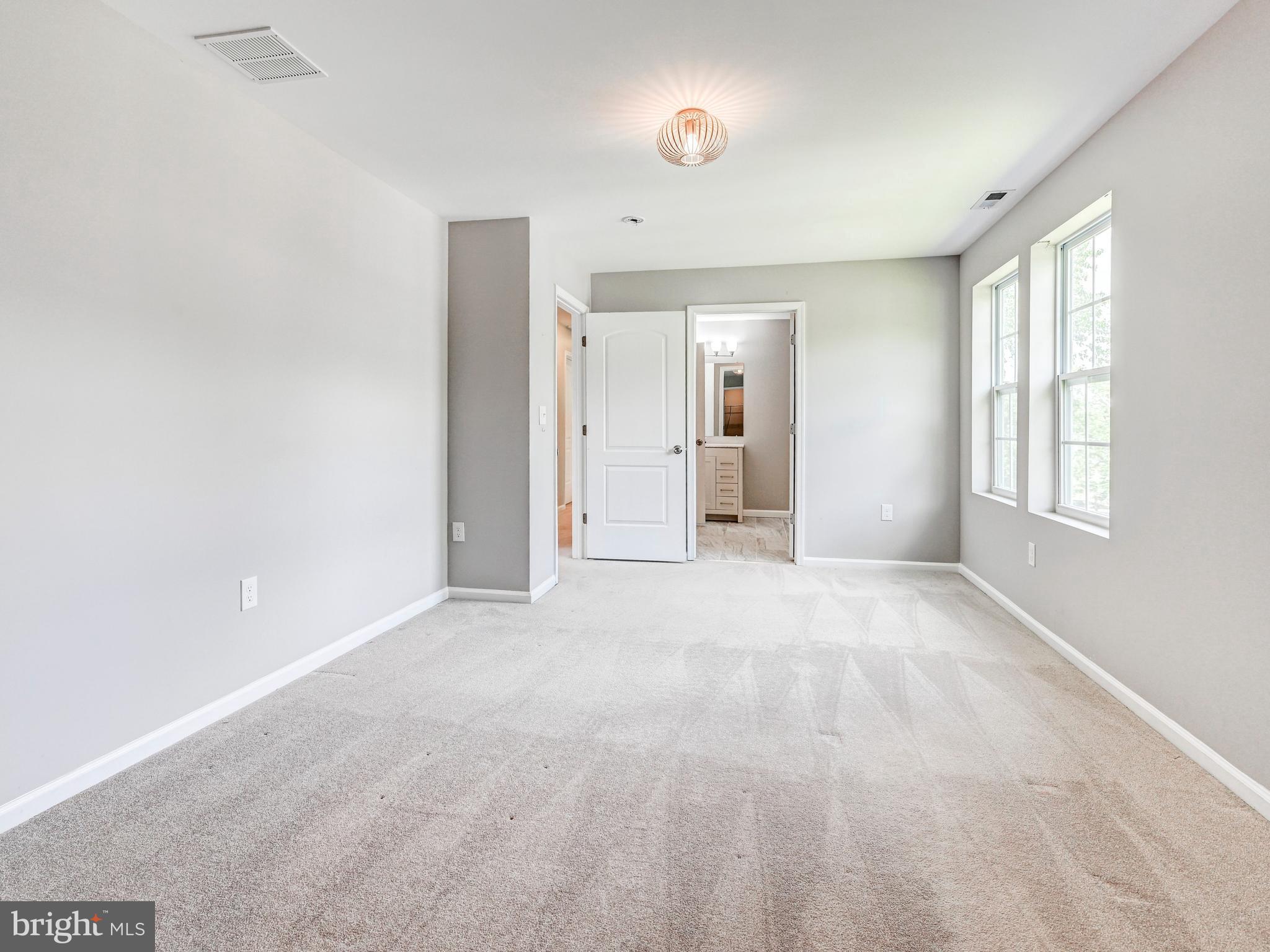 WEST TWIN RIVER - Residential
