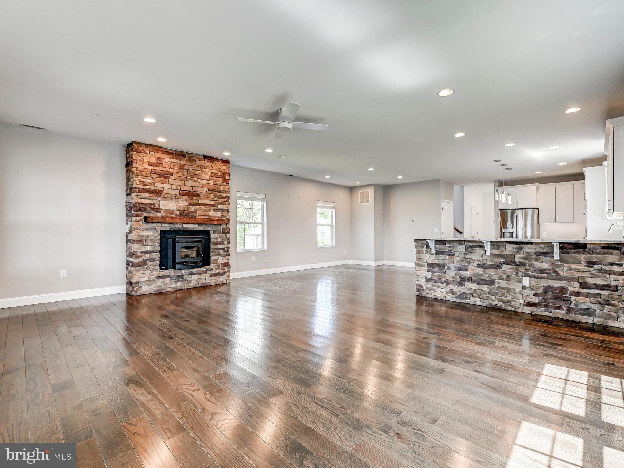 WEST TWIN RIVER - Residential