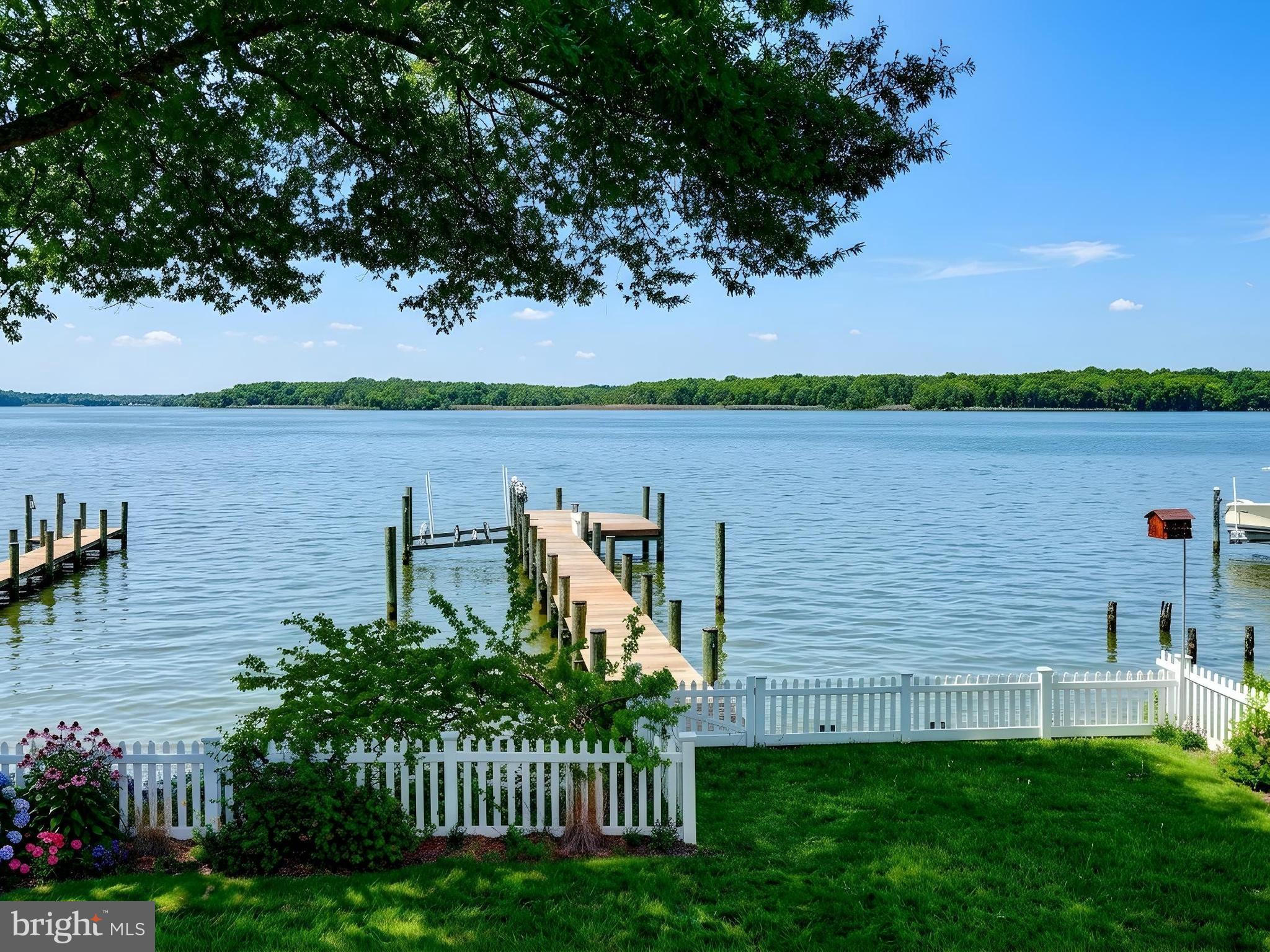 WEST TWIN RIVER - Residential