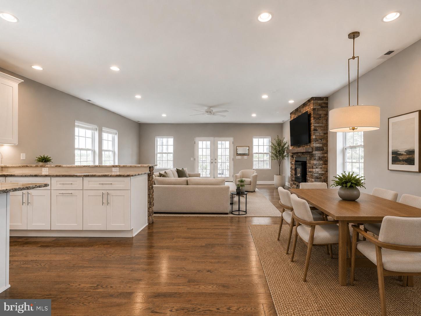 WEST TWIN RIVER - Residential