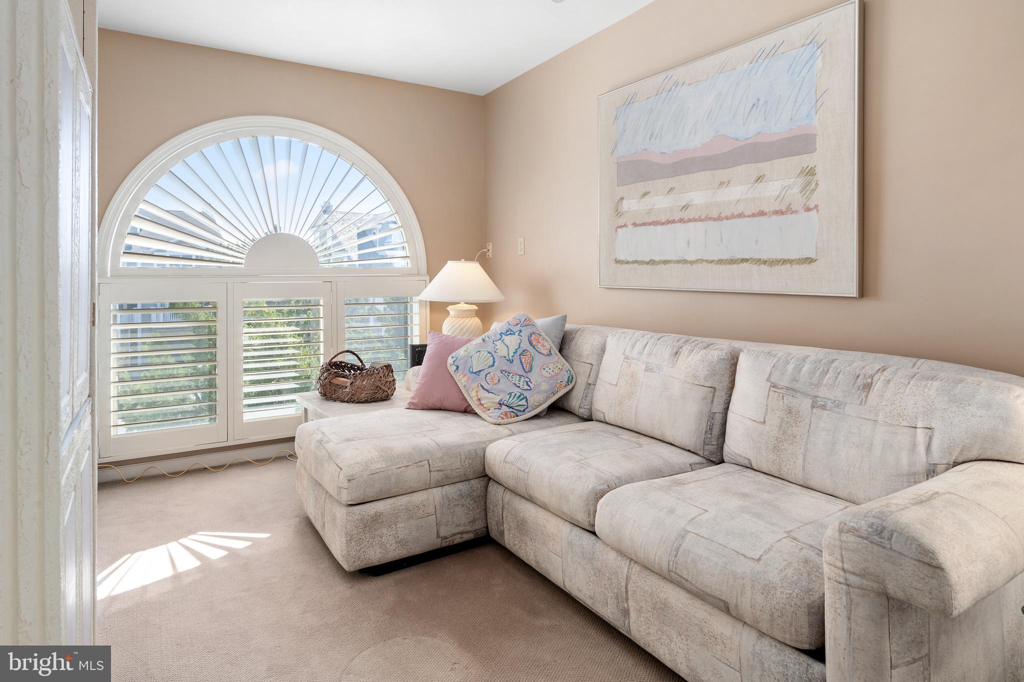 OCEAN RIDGE - Residential