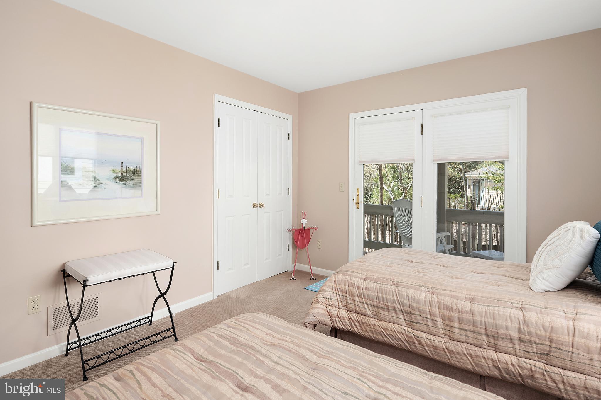 OCEAN RIDGE - Residential