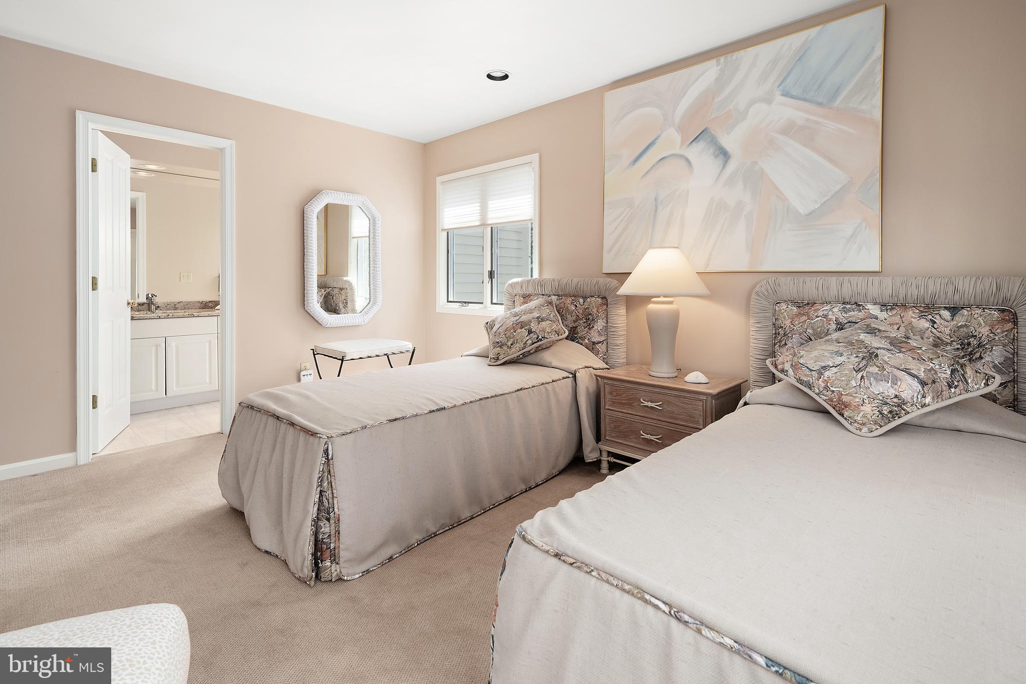 OCEAN RIDGE - Residential