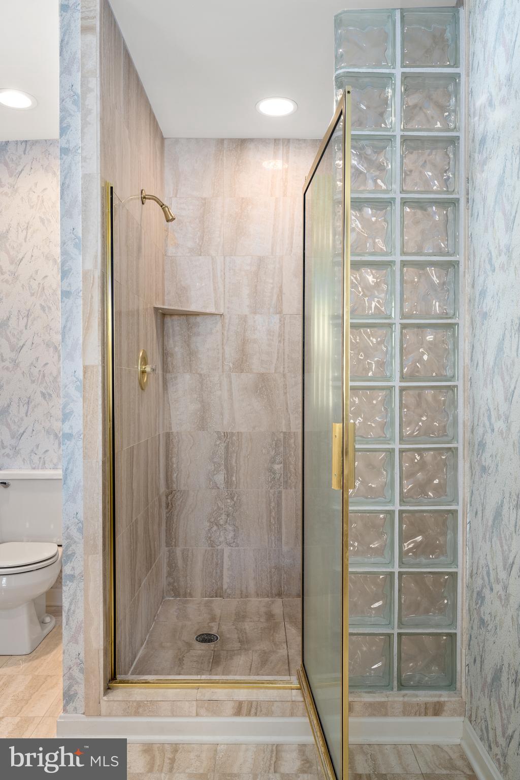 OCEAN RIDGE - Residential