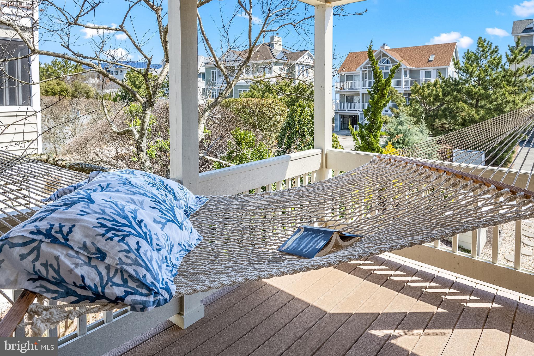 OCEAN RIDGE - Residential