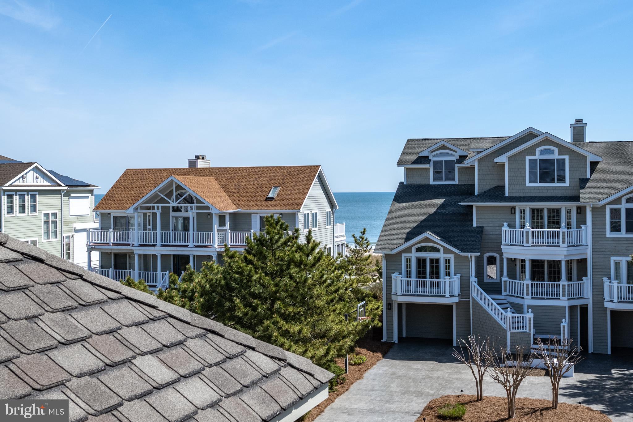 OCEAN RIDGE - Residential