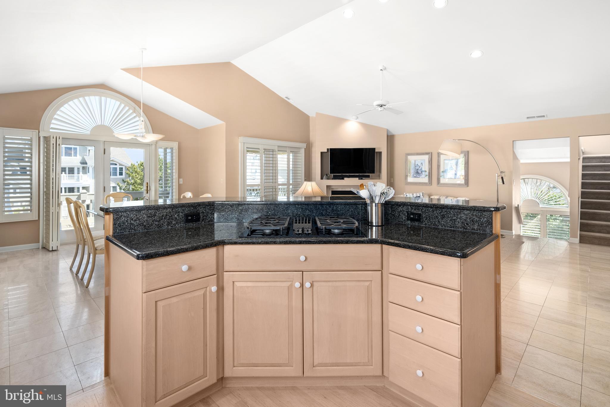 OCEAN RIDGE - Residential