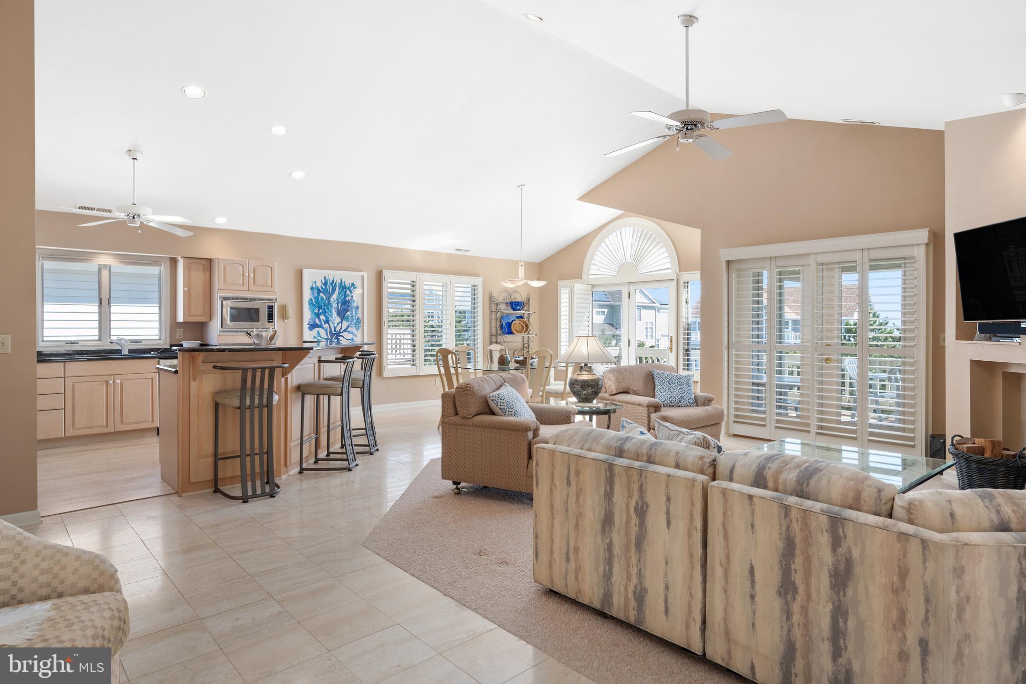 OCEAN RIDGE - Residential