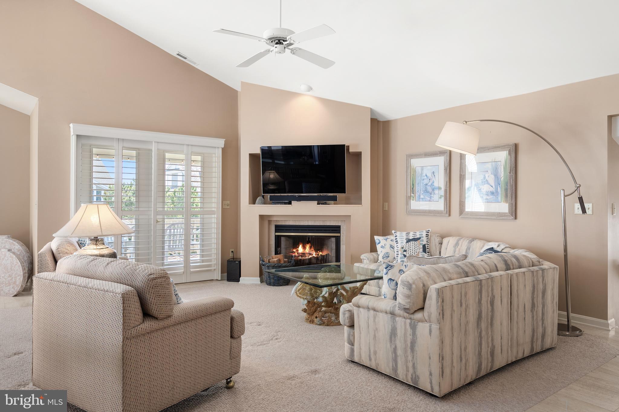 OCEAN RIDGE - Residential