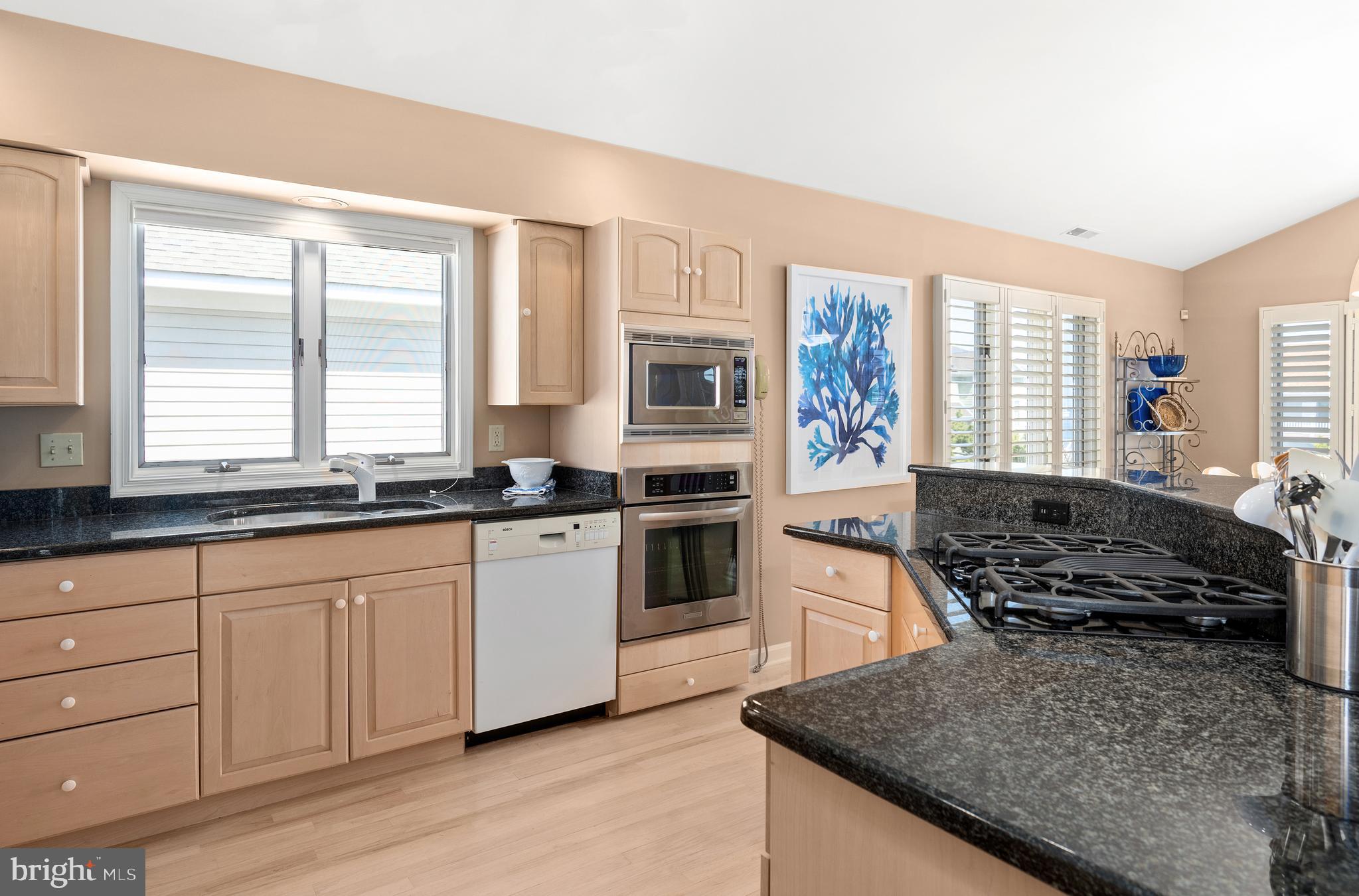 OCEAN RIDGE - Residential