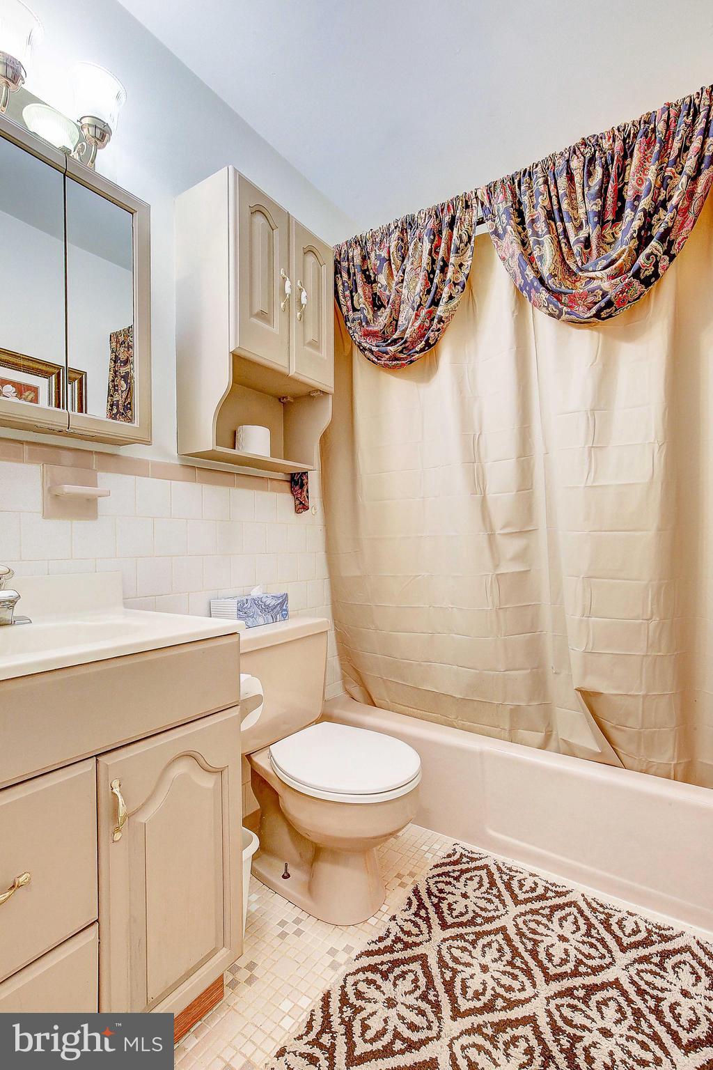 RIVIERA BEACH - Residential