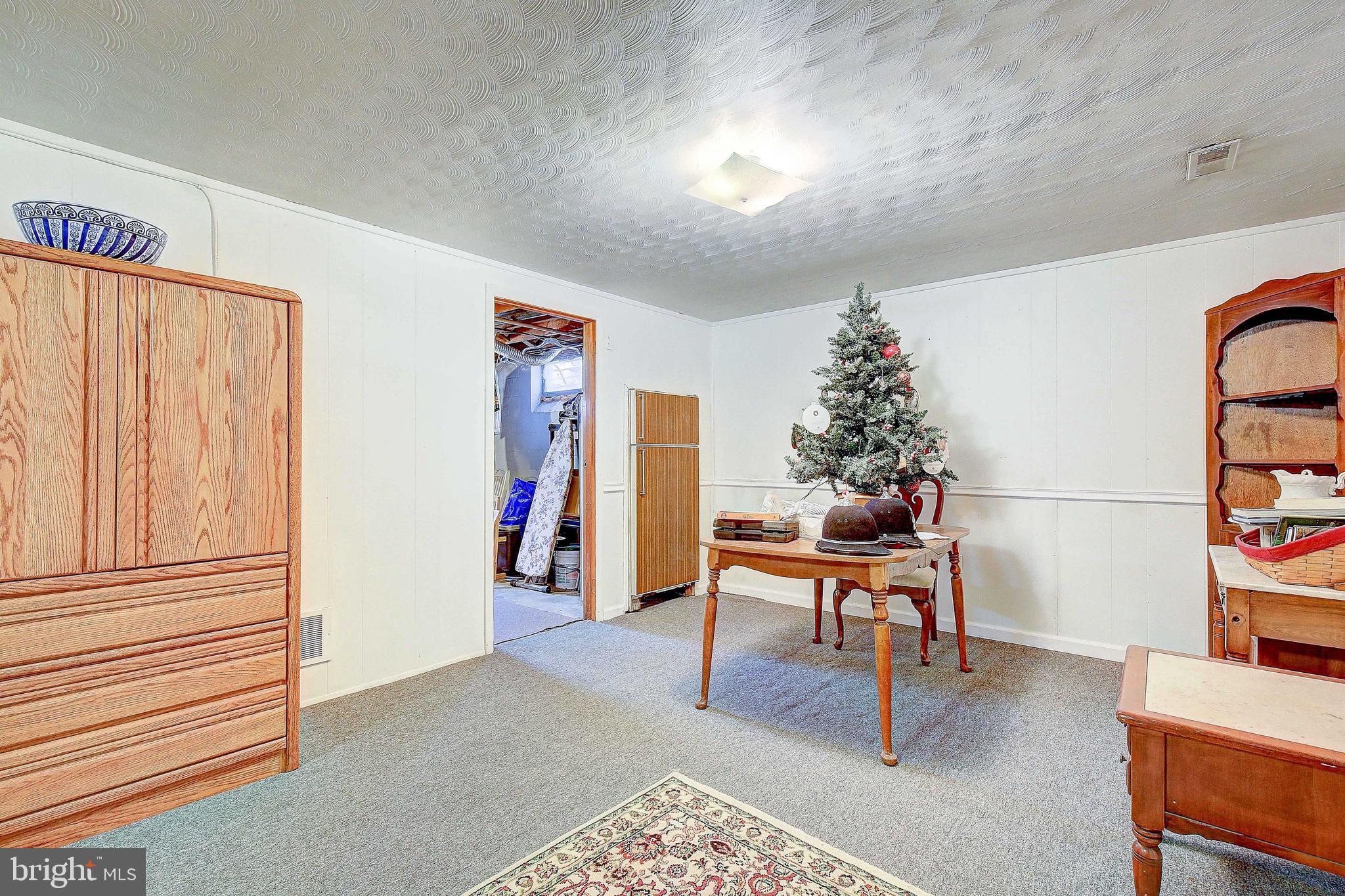 RIVIERA BEACH - Residential