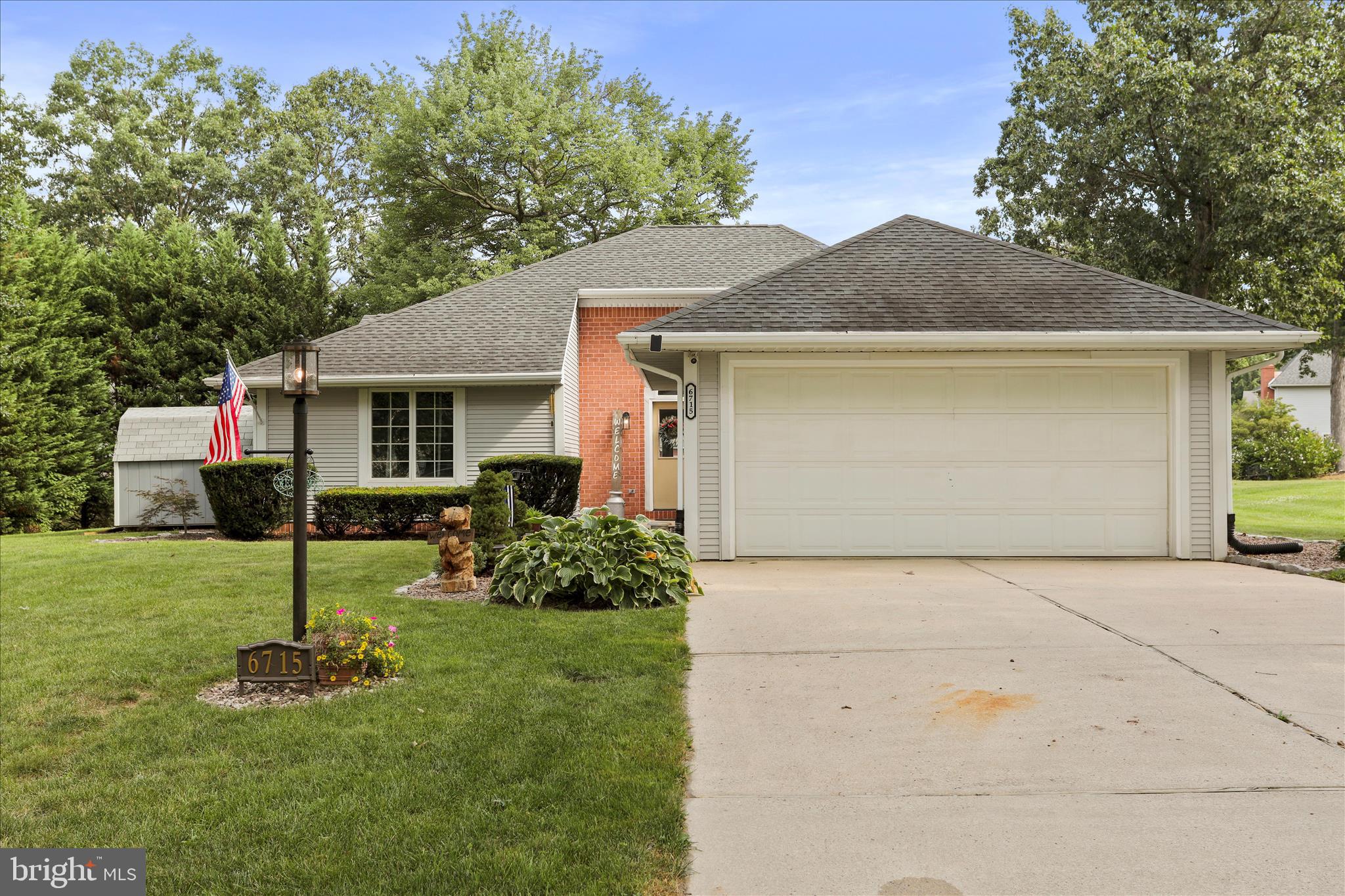 PENN NATIONAL ESTATES - Residential