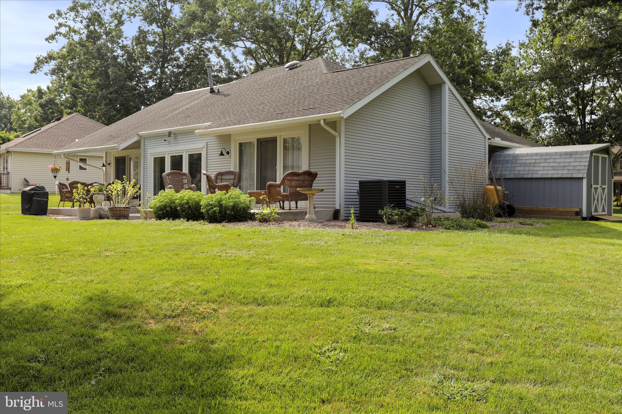 PENN NATIONAL ESTATES - Residential