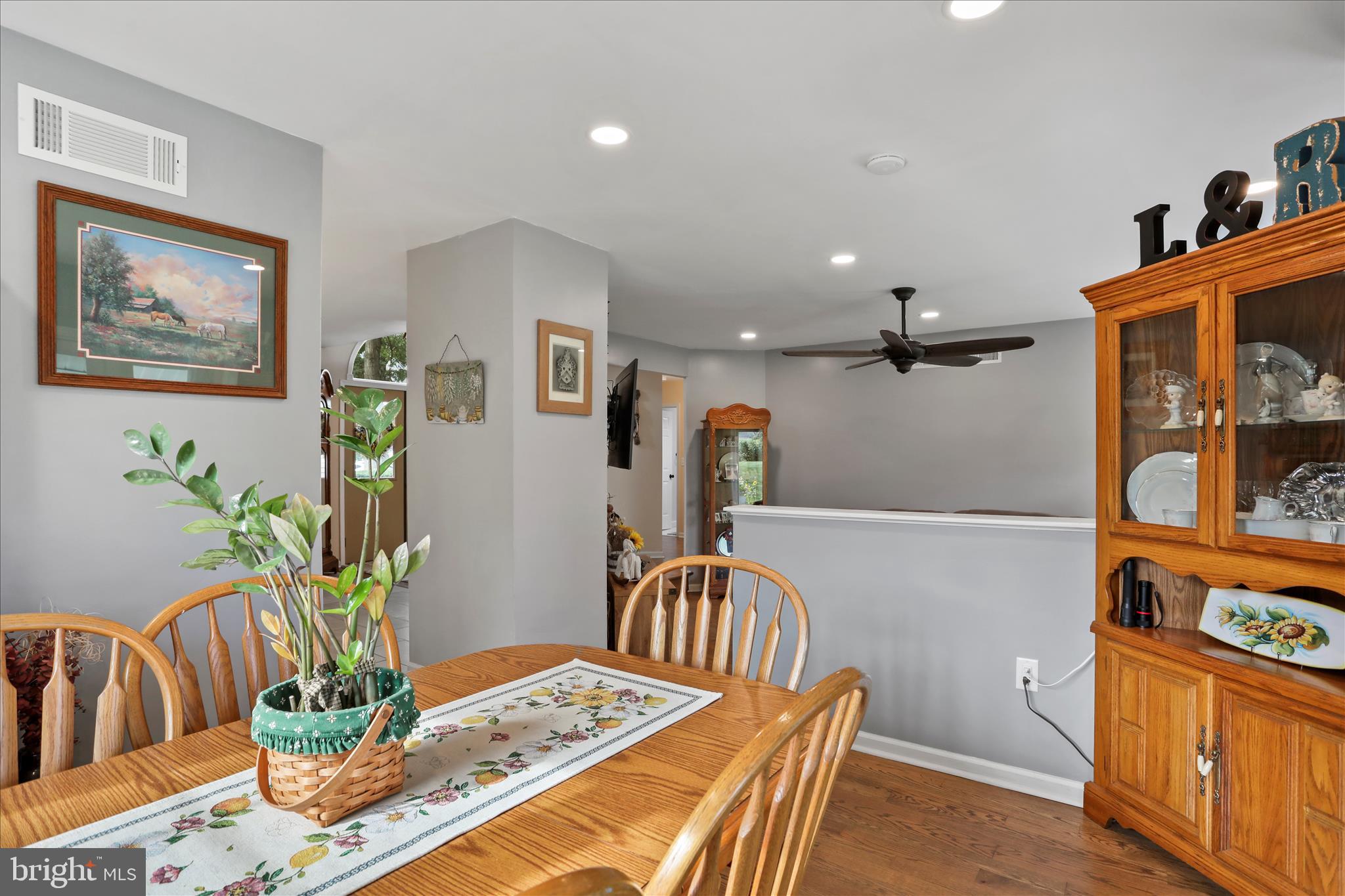 PENN NATIONAL ESTATES - Residential