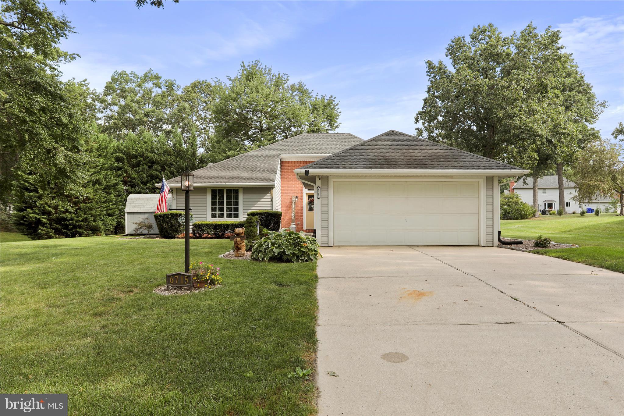 PENN NATIONAL ESTATES - Residential