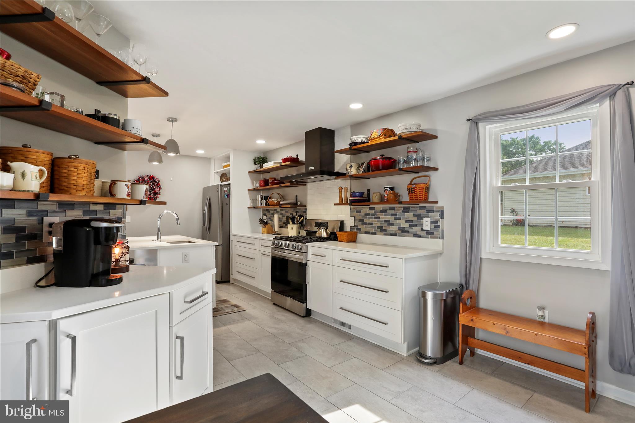 PENN NATIONAL ESTATES - Residential