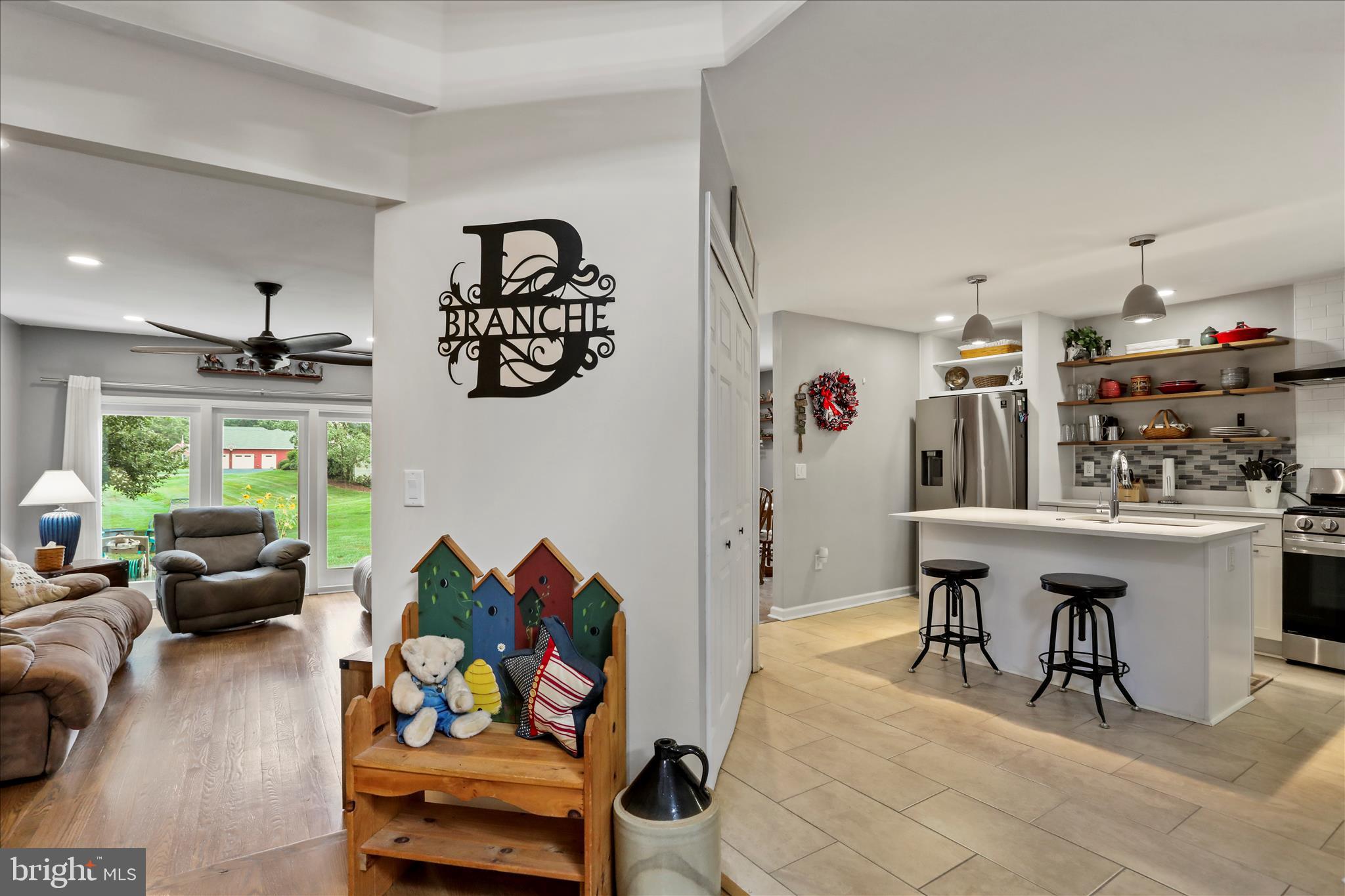 PENN NATIONAL ESTATES - Residential