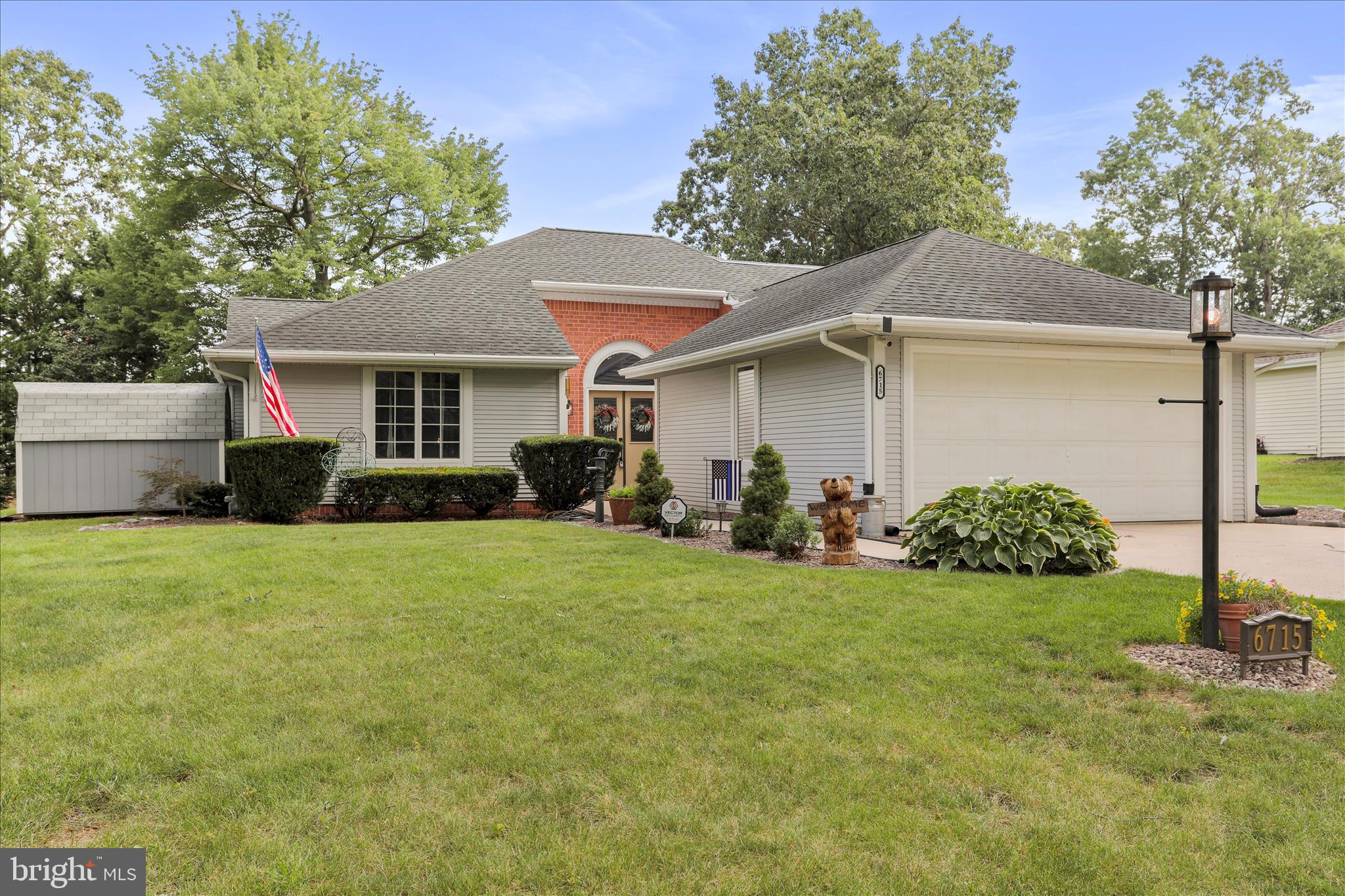 PENN NATIONAL ESTATES - Residential