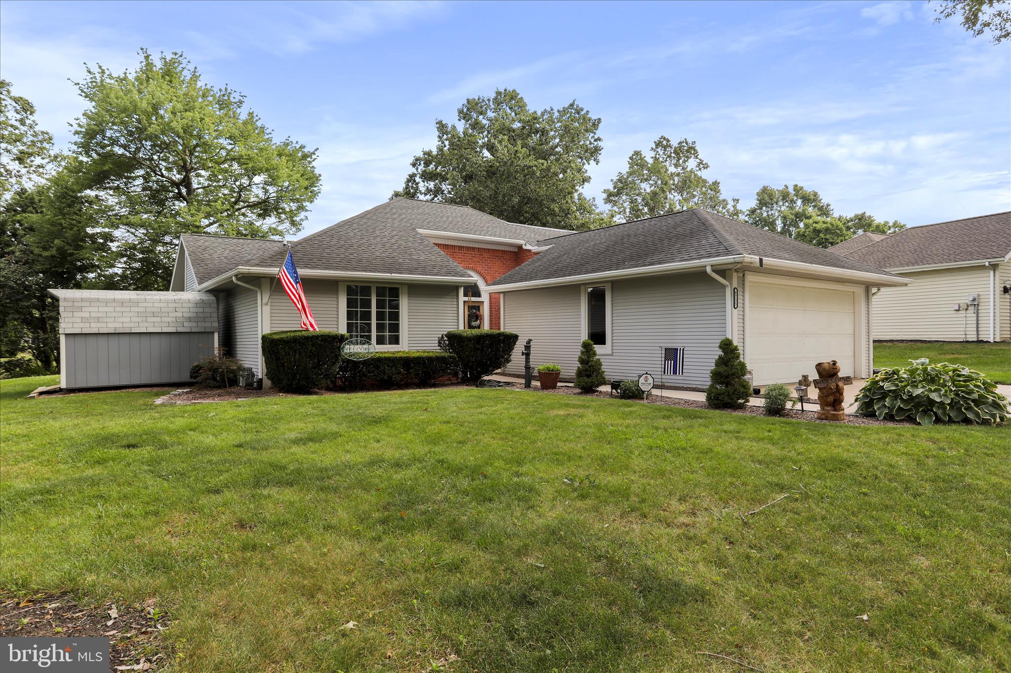 PENN NATIONAL ESTATES - Residential