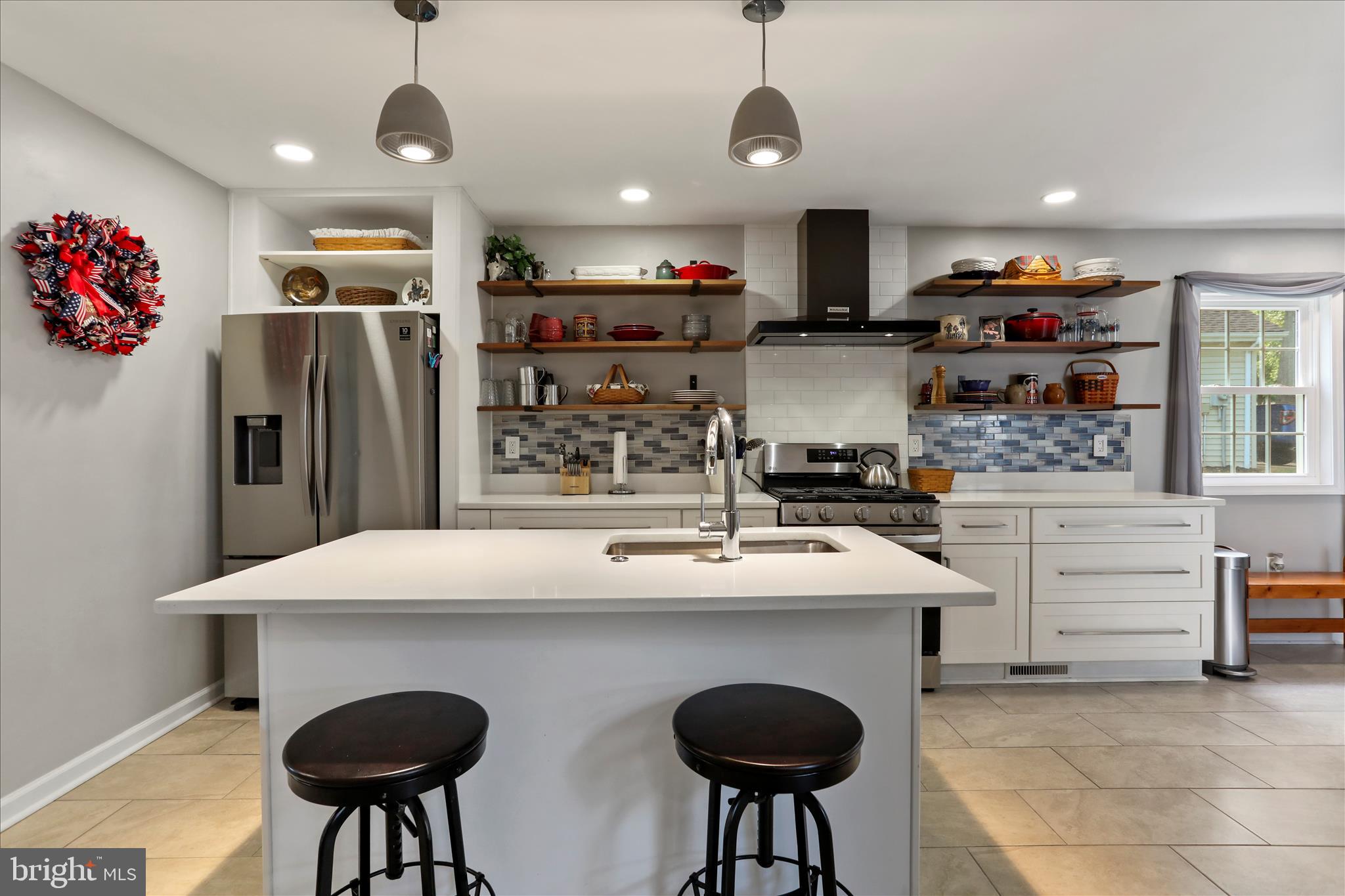 PENN NATIONAL ESTATES - Residential