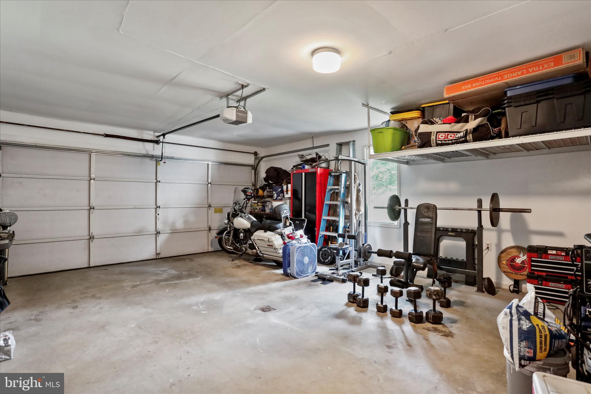 PENN NATIONAL ESTATES - Residential