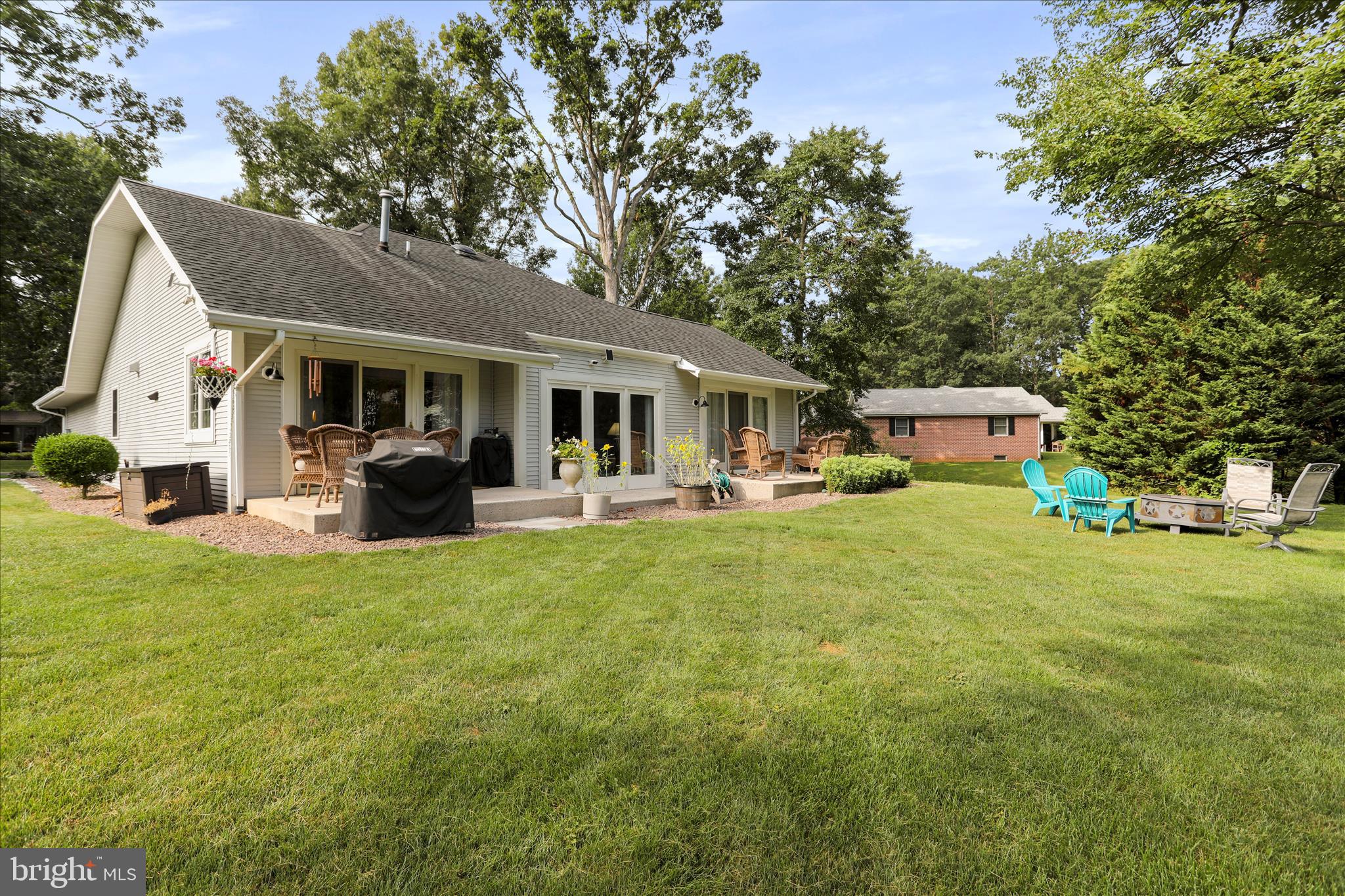 PENN NATIONAL ESTATES - Residential