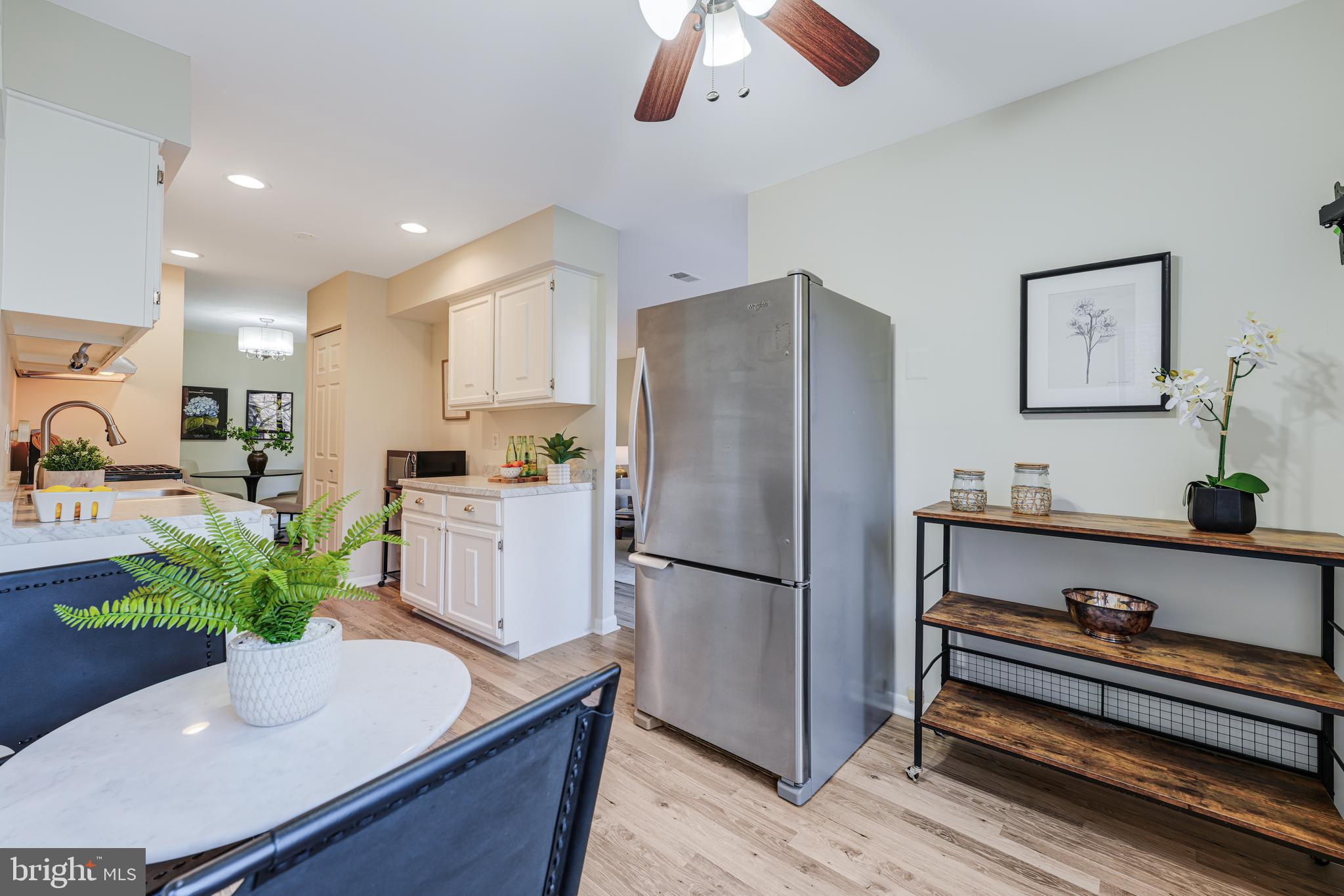 CHESTNUT GROVE - Residential Lease