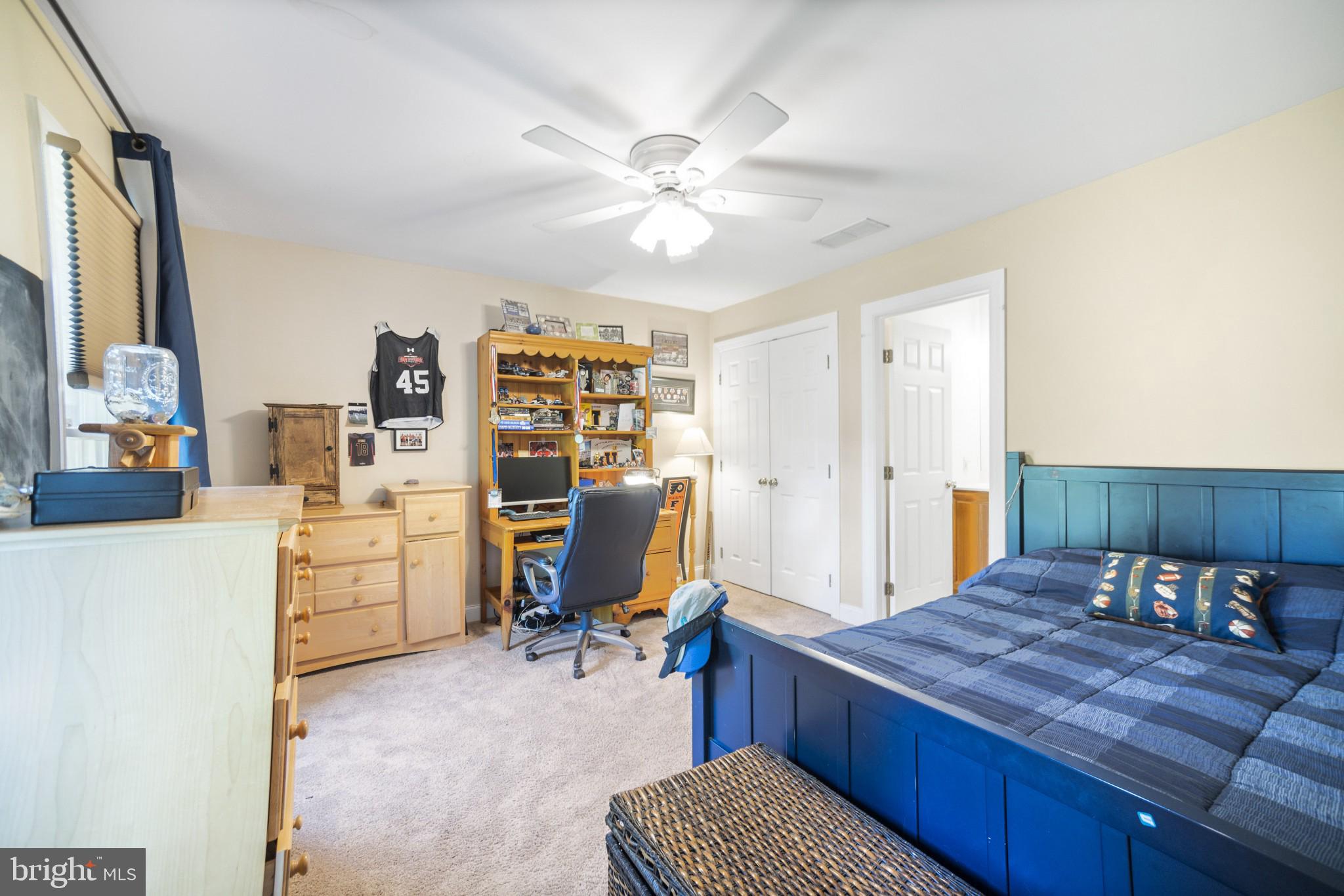 HILLHURST - Residential