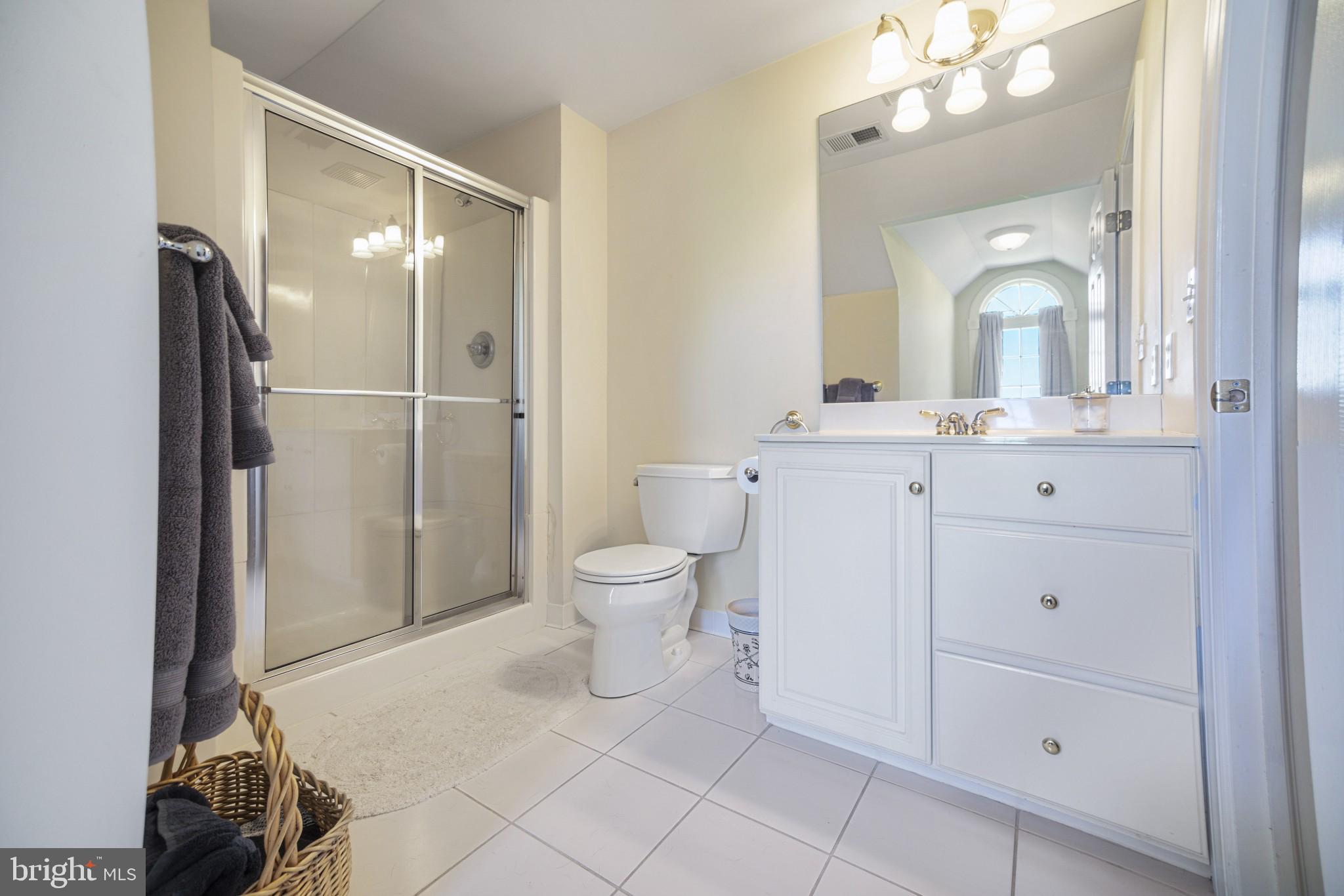 HILLHURST - Residential