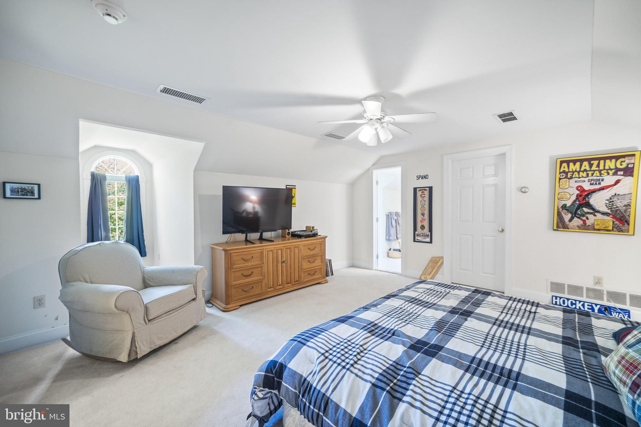 HILLHURST - Residential