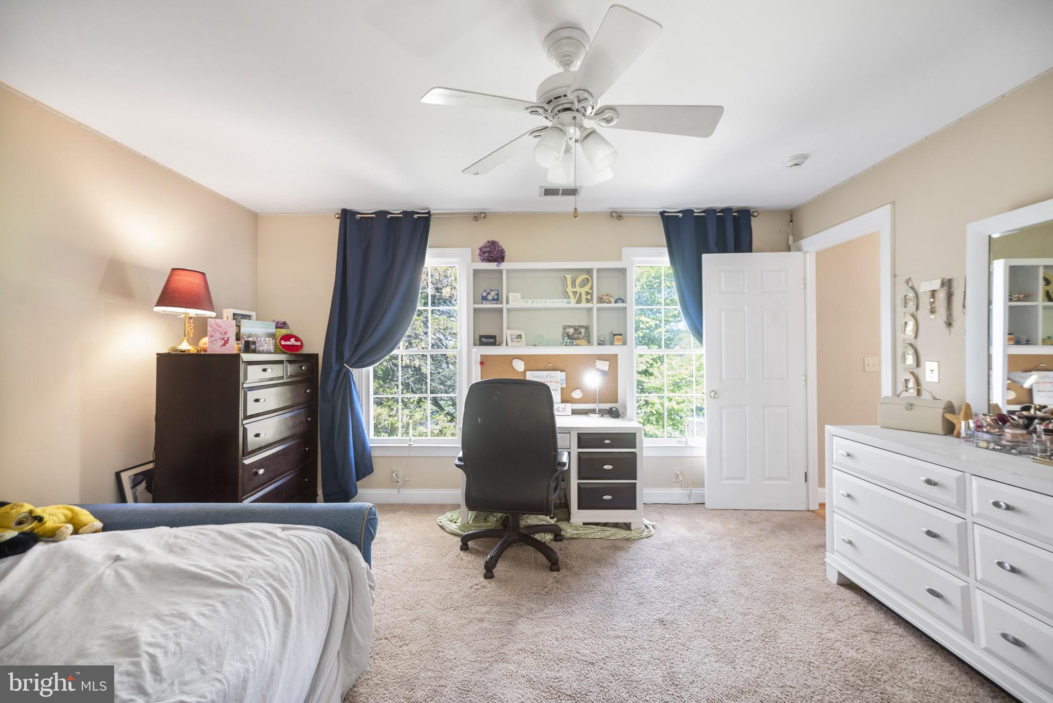 HILLHURST - Residential