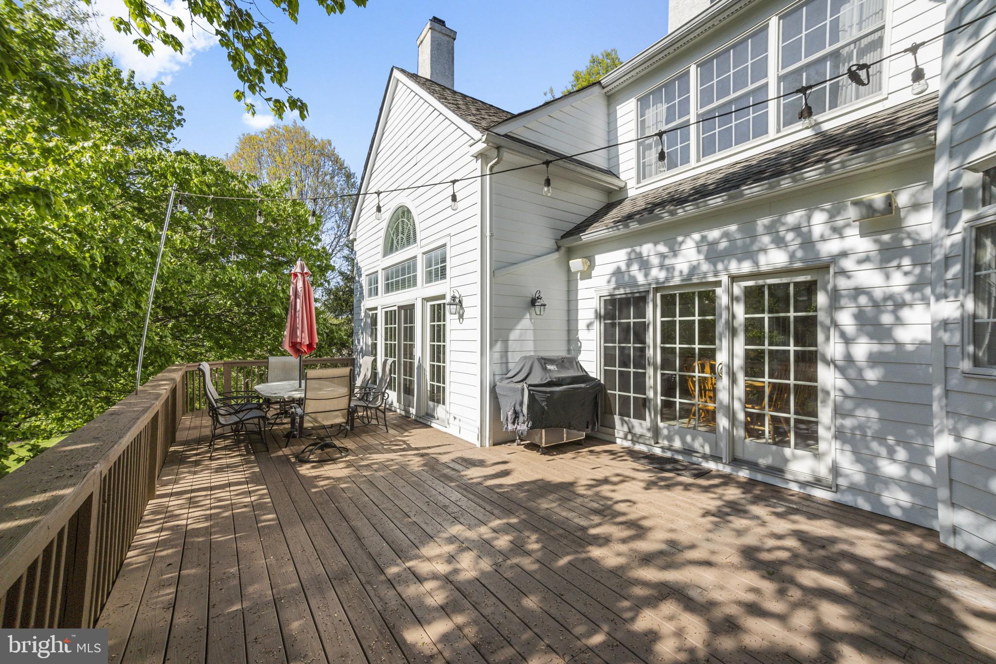 HILLHURST - Residential