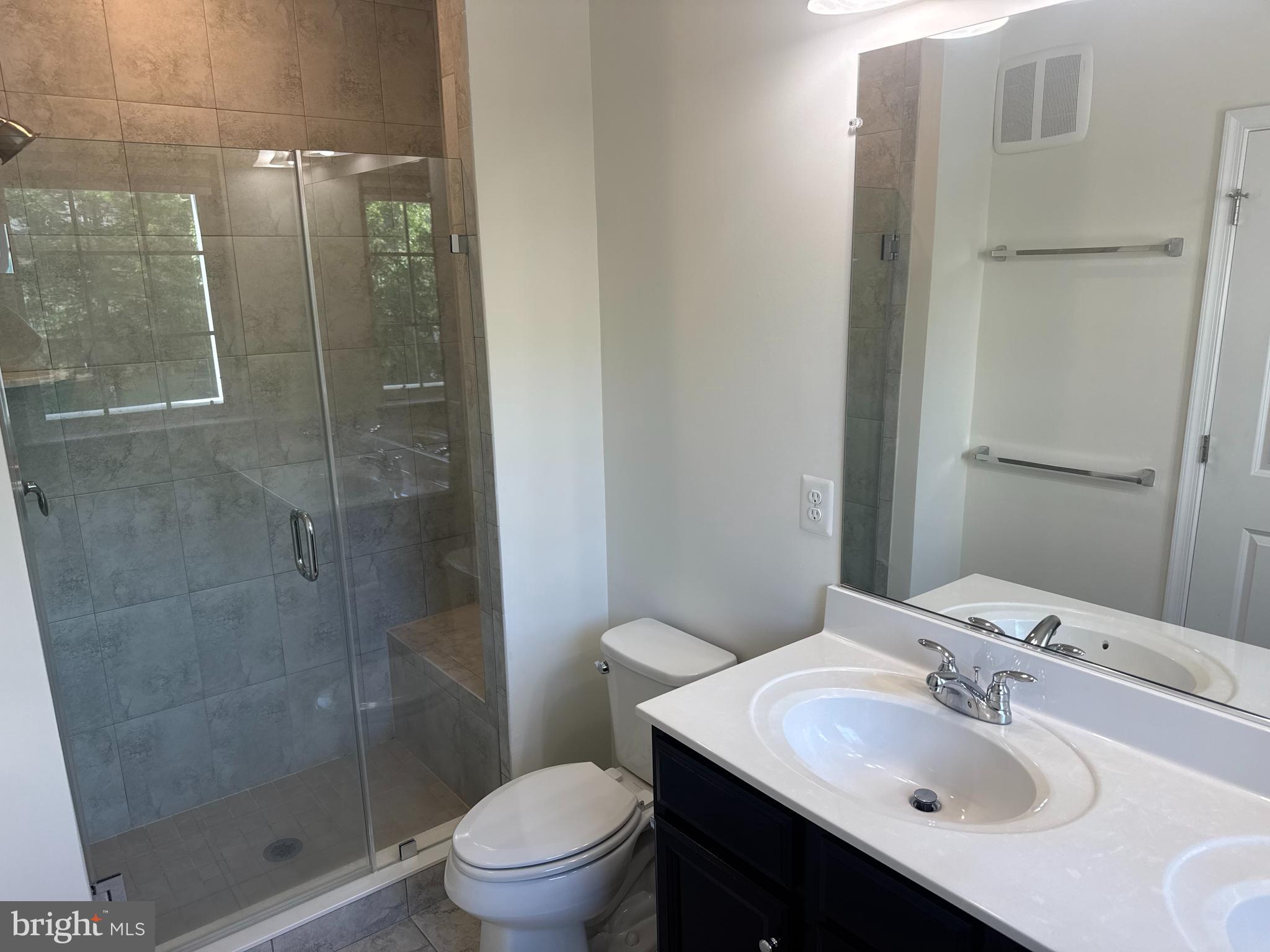 WILLIAM SQUARE - Residential Lease