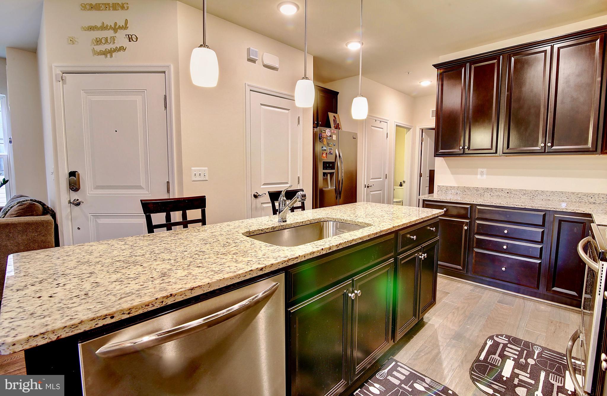 WILLIAM SQUARE - Residential Lease