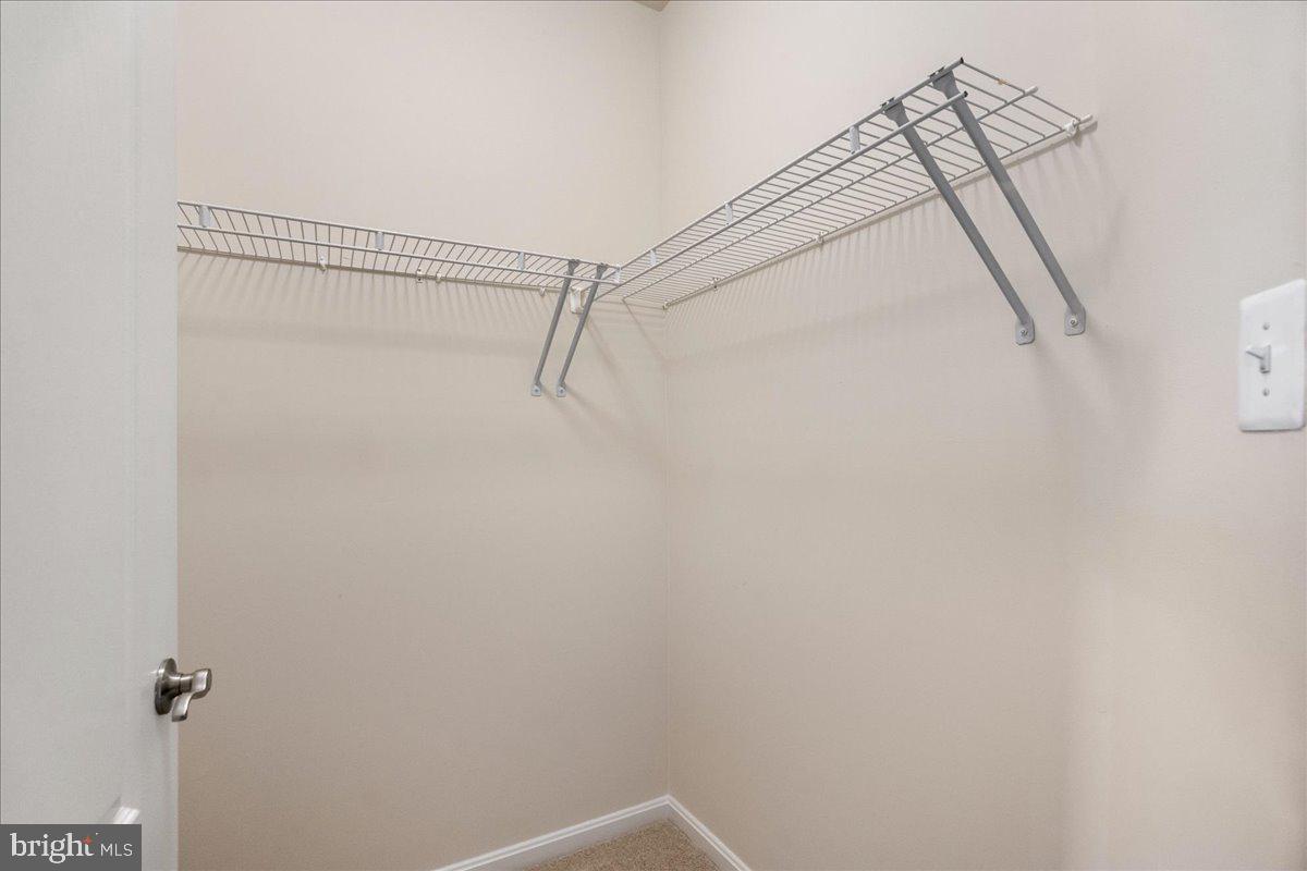 OYSTER BAY CONDOMINIUMS - Residential