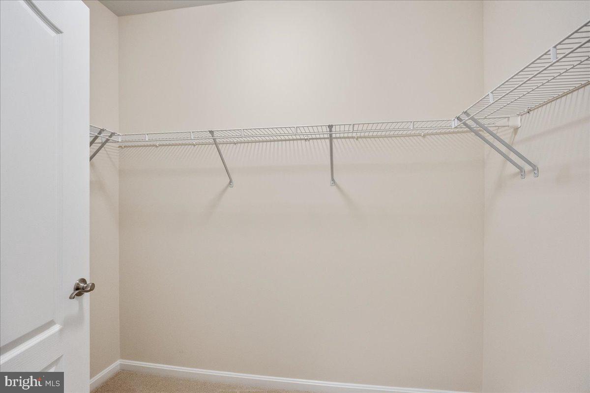 OYSTER BAY CONDOMINIUMS - Residential