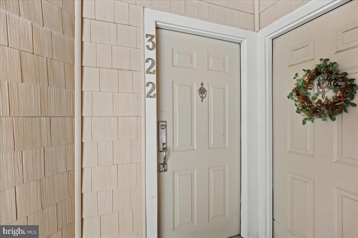 OYSTER BAY CONDOMINIUMS - Residential