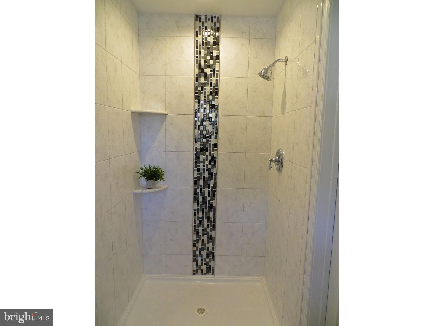 WILLOWBROOK - Residential