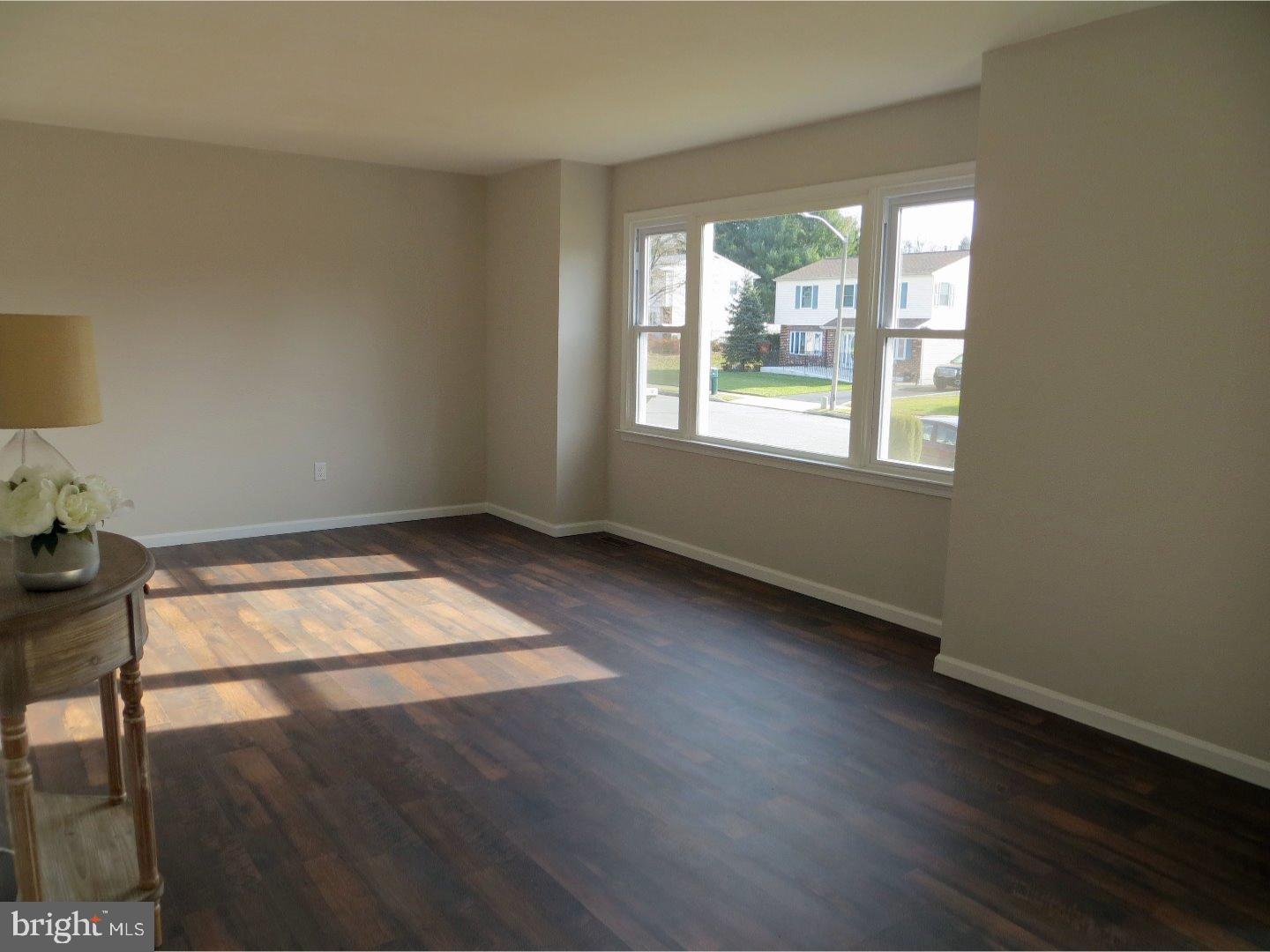 WILLOWBROOK - Residential