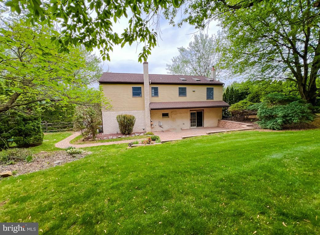 BRIGHTON MANOR - Residential