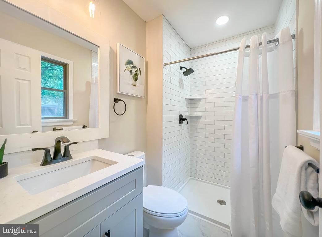 BRIGHTON MANOR - Residential