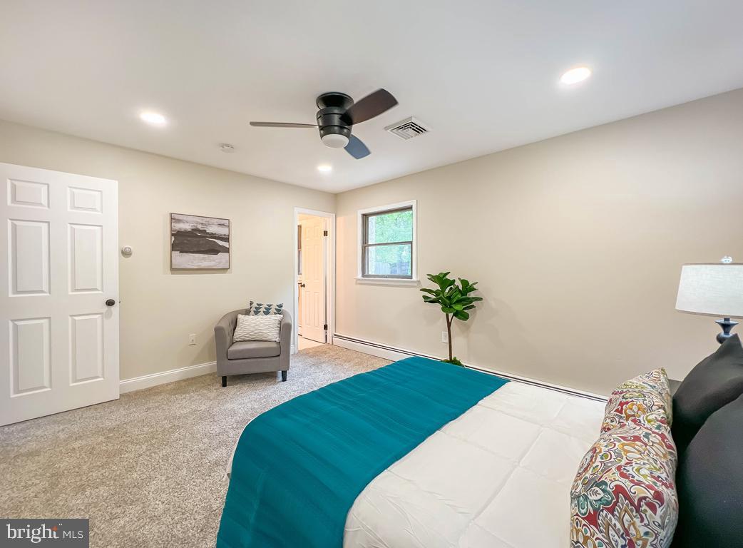 BRIGHTON MANOR - Residential