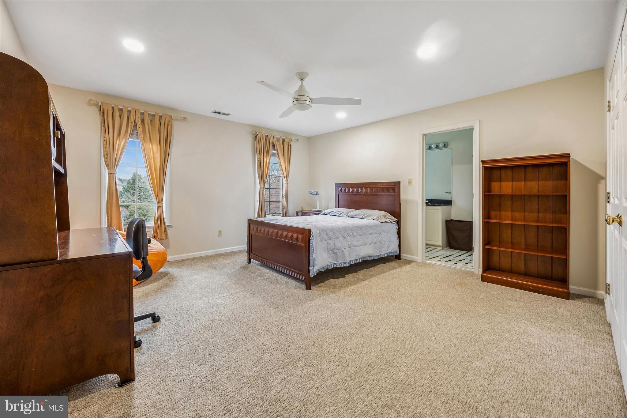 FOXFIELD RESERVE - Residential